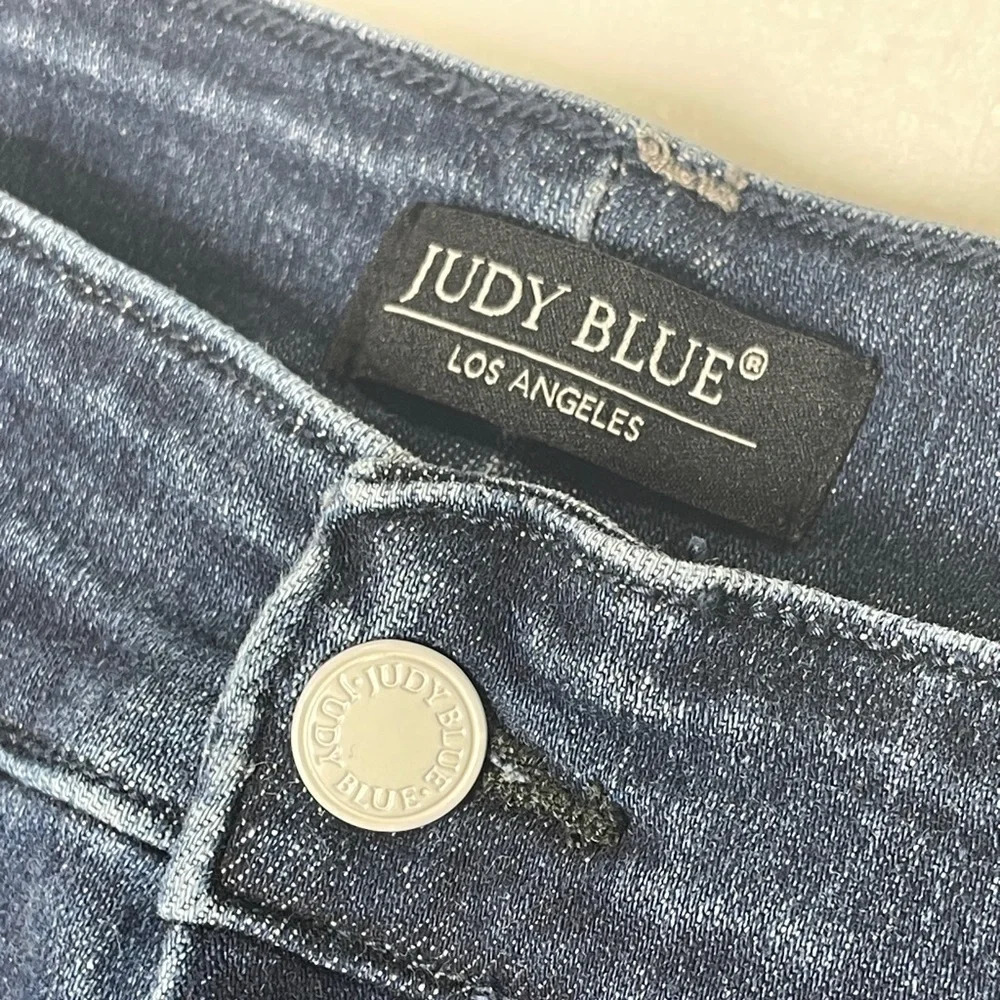 Judy Blue Dark Wash Mid Rise Skinny Fit Jeans Size 24W Stretchy No Distress - Picture 3 of 9